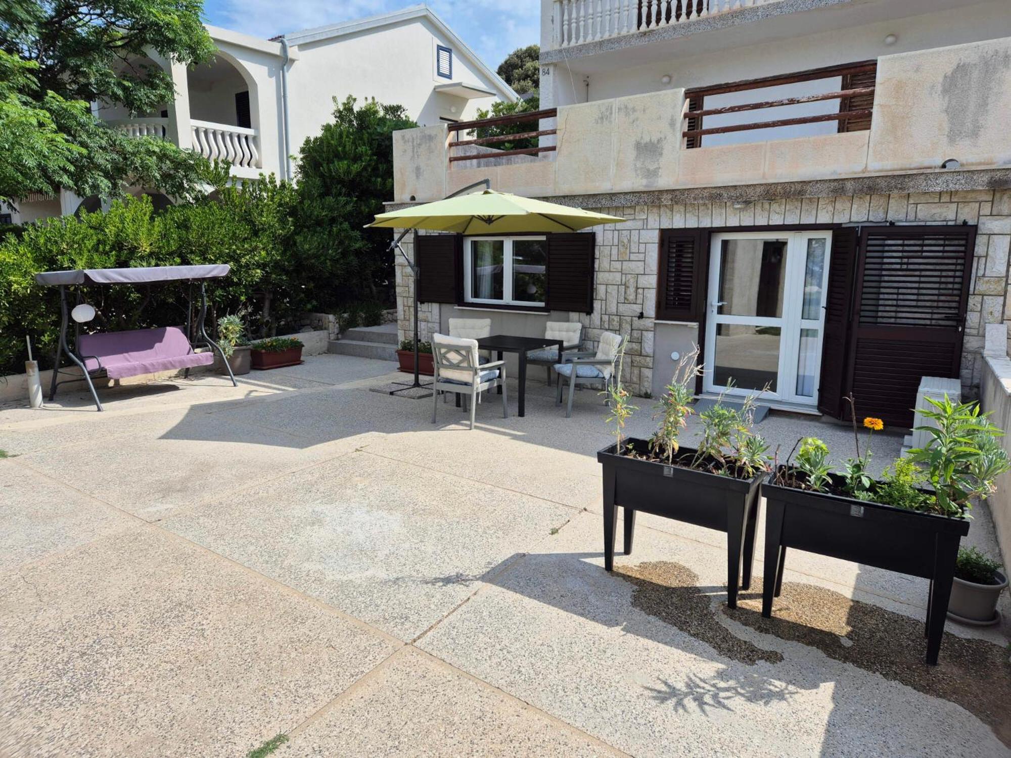 Apartments Marzic Pag Town Exterior photo